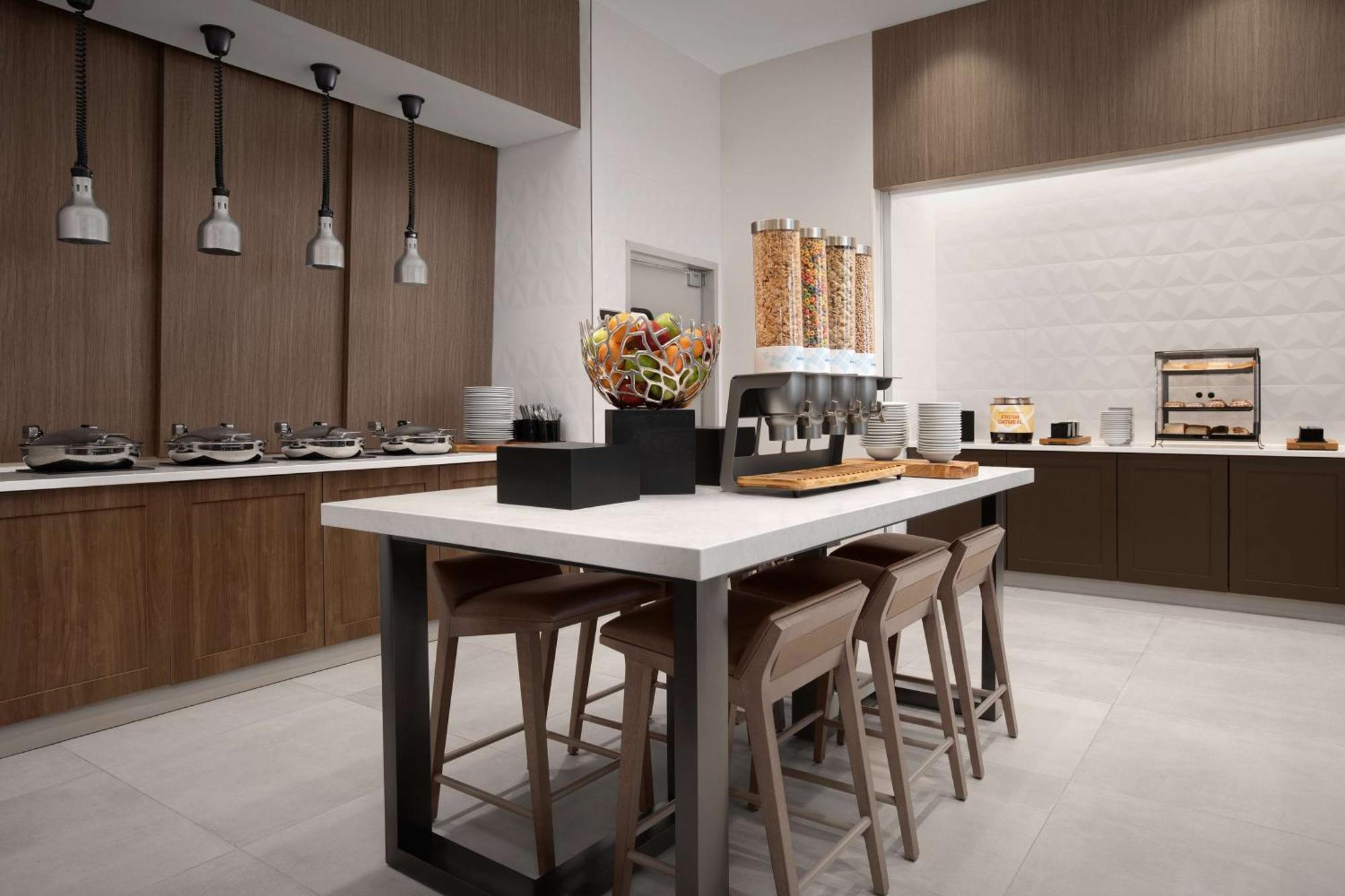 Hilton Garden Inn Denver Airport Tower Road Екстериор снимка